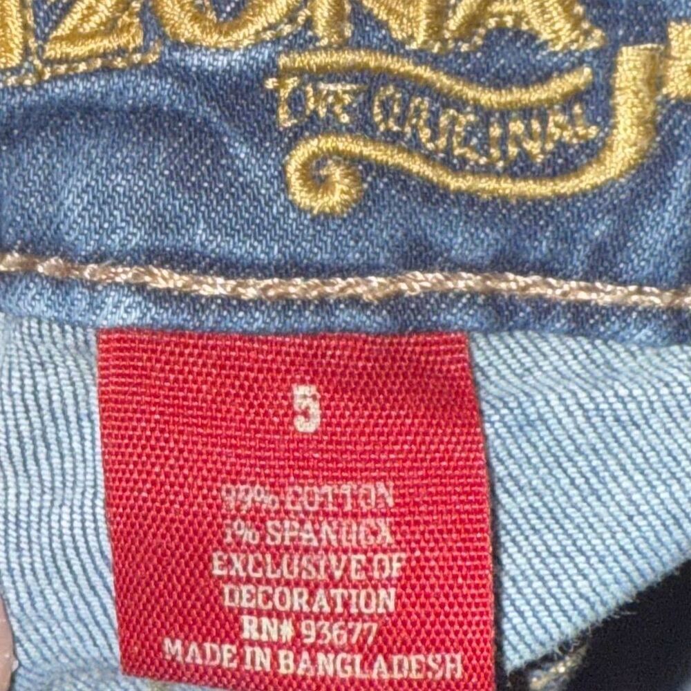 Arizona Jeans Denim Cuffed Shorts Blue Size 5 Distressed - Picture 4 of 4